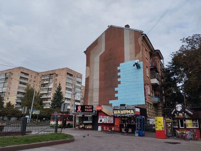 Почали роботи над появою муралу Тарасу Давидюку у Рівному Почали роботи над появою муралу Тарасу Давидюку у Рівному