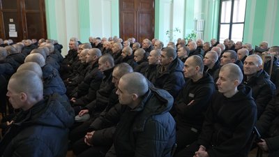 "Хотілося померти, нас там нищили": звільнені з полону оборонці місяць проведуть у центрі реінтеграції на Вінниччині "Хотілося померти, нас там нищили": звільнені з полону оборонці місяць проведуть у центрі реінтеграції на Вінниччині