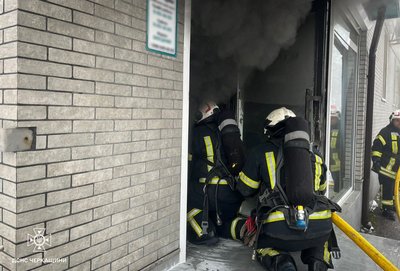 В місті на Черкащині загорілася зарядна станція в одному з офісних приміщень В місті на Черкащині загорілася зарядна станція в одному з офісних приміщень
