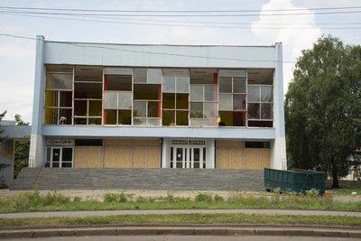 Третій день після авіаудару по центру Сум: як оговтується проспект Шевченка Третій день після авіаудару по центру Сум: як оговтується проспект Шевченка
