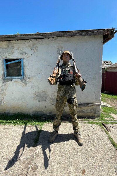 "Людино-машинна для руйнації ворога" — інтерв’ю з військовослужбовцем до дня ЗСУ "Людино-машинна для руйнації ворога" — інтерв’ю з військовослужбовцем до дня ЗСУ