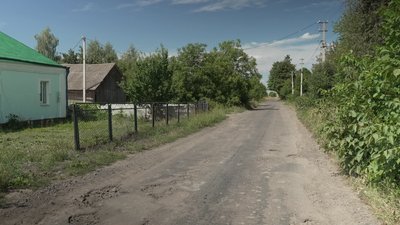 Кавуни, дині та 10 жилих хат: як живуть люди в Борщівці Першій Кавуни, дині та 10 жилих хат: як живуть люди в Борщівці Першій