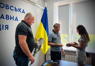 На Одещині родинам загиблих військовослужбовців вручили державні нагороди На Одещині родинам загиблих військовослужбовців вручили державні нагороди