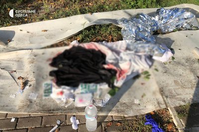 "Дівчата кричали з вікон: "Допоможіть": наслідки ракетної атаки РФ по Одеському району "Дівчата кричали з вікон: "Допоможіть": наслідки ракетної атаки РФ по Одеському району