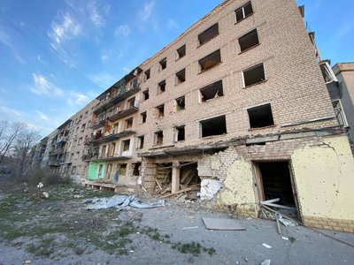 По Ківшарівці на Харківщині Росія вдарила КАБ і ФАБ-500 По Ківшарівці на Харківщині Росія вдарила КАБ і ФАБ-500