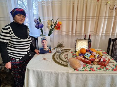 Загинув за Україну: матері на Житомирщину привезли тіло не її сина Загинув за Україну: матері на Житомирщину привезли тіло не її сина