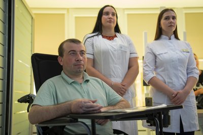 "З тих, хто йшов поряд, вижив тільки я": історія колишнього військовослужбовця Димитрія "З тих, хто йшов поряд, вижив тільки я": історія колишнього військовослужбовця Димитрія