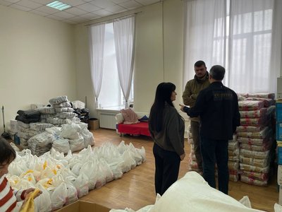 Як луганці можуть отримати допомогу: адреси та гаряча лінія Як луганці можуть отримати допомогу: адреси та гаряча лінія