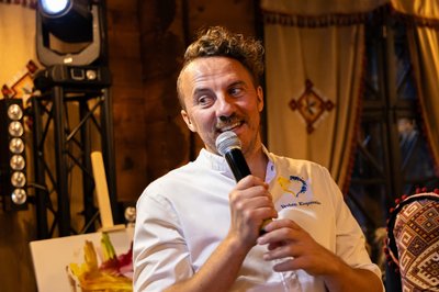 Євген Клопотенко на перевідкритті ресторану "Гуцульщина" Євген Клопотенко на перевідкритті ресторану "Гуцульщина"