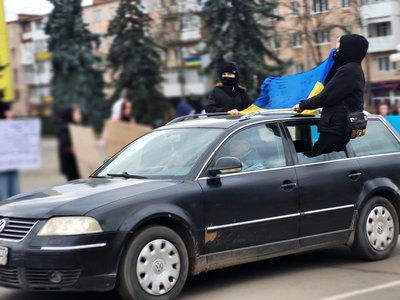 Акція і автопробіг на підтримку полонених у Ковелі Акція і автопробіг на підтримку полонених у Ковелі