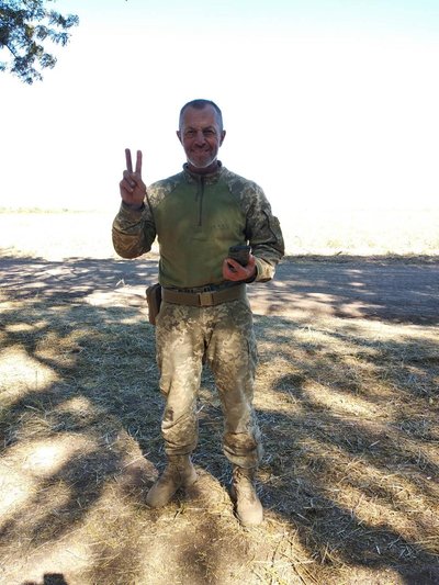 В Житомирі рідним та близьким полеглих за Україну воїнів передали державні нагороди В Житомирі рідним та близьким полеглих за Україну воїнів передали державні нагороди