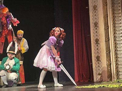 Підготовка прем’єри казки, "Аліса в Дивокраї", Тернопільський драмтеатр Підготовка прем’єри казки, "Аліса в Дивокраї", Тернопільський драмтеатр