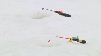 На Південному Бузі місцеві жителі рибалять взимку, січень 2026 року, Хмельницький На Південному Бузі місцеві жителі рибалять взимку, січень 2026 року, Хмельницький