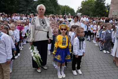 Перший дзвоник, Івано-Франківськ, першокласники, 1 вересня Перший дзвоник, Івано-Франківськ, першокласники, 1 вересня