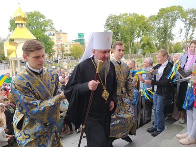 Урочисту службу в Свято-Покровському соборі Рівного очолює митрополит ПЦУ Епіфаній Урочисту службу в Свято-Покровському соборі Рівного очолює митрополит ПЦУ Епіфаній