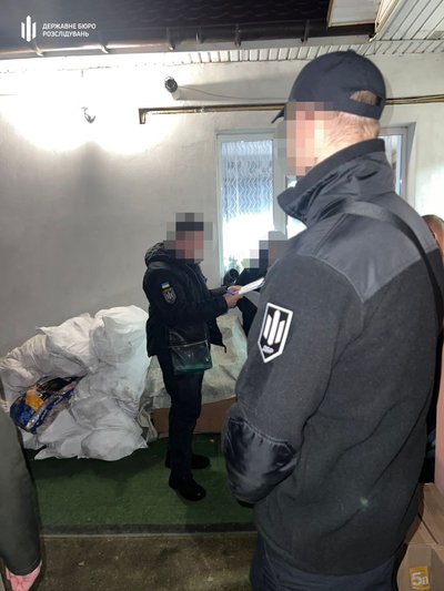 На Київщині в одній із військових частин викрили розкрадання на мільйони — ДБР На Київщині в одній із військових частин викрили розкрадання на мільйони — ДБР