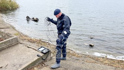 ДСНС водолази-сапери вибухонебезпечні предмети водойма Донецька область 15 листопада 2024 рік