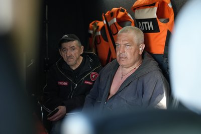 Відмовляються їхати або йдуть пішки: як евакуйовуються люди з Юнаківської громади Відмовляються їхати або йдуть пішки: як евакуйовуються люди з Юнаківської громади