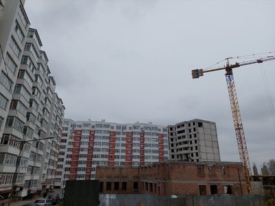 Недобудований ЖК "Маєток Винниківський" у Винниках, лютий 2025 Недобудований ЖК "Маєток Винниківський" у Винниках, лютий 2025