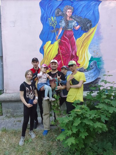 Леся Українка з джавеліном: художник з Житомирщини створив патріотичний мурал Леся Українка з джавеліном: художник з Житомирщини створив патріотичний мурал