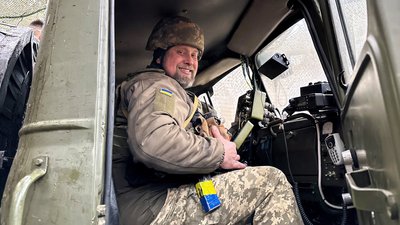 РСЗВ "Град" командир бойової машини "Град" Роман Донецька область РСЗВ "Град" командир бойової машини "Град" Роман Донецька область