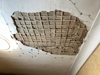 У Полтаві ліквідують наслідки падіння уламків БпЛА 25 січня У Полтаві ліквідують наслідки падіння уламків БпЛА 25 січня