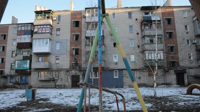 8 кілометрів під дощем: як родина з трьома дітьми та травмованою дружиною тікала з Попасної і опинилась на Чернігівщині 8 кілометрів під дощем: як родина з трьома дітьми та травмованою дружиною тікала з Попасної і опинилась на Чернігівщині