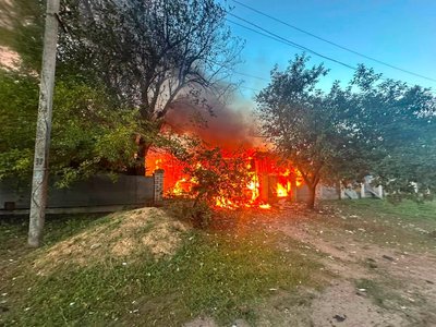 У Вербівці згорів будинок після влучання реактивного БпЛА, 13 серпня 2026 року У Вербівці згорів будинок після влучання реактивного БпЛА, 13 серпня 2026 року