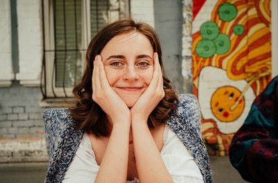 "Просто коли ти мене слухаєш, і я співаю — я на своєму місці": інтерв'ю з Артисткою Чуприненко "Просто коли ти мене слухаєш, і я співаю — я на своєму місці": інтерв'ю з Артисткою Чуприненко