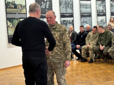 "Вони залишаються силою будь-якого підрозділу": у Черкасах вшанували добровольців