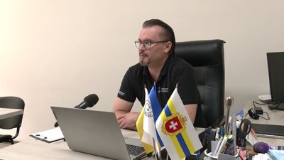 Обстеження, кома та три зупинки серця: на Рівненщині чоловік помер у лікарні під час проходження ВЛК Обстеження, кома та три зупинки серця: на Рівненщині чоловік помер у лікарні під час проходження ВЛК
