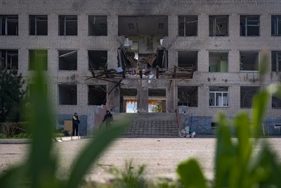 "Директор за вогнегасник вхопився одразу" — викладач училища на Дніпропетровщині, по якому вдарили "шахедом" "Директор за вогнегасник вхопився одразу" — викладач училища на Дніпропетровщині, по якому вдарили "шахедом"