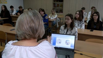 Блок НМТ–2025 з історії України доповнили новими темами: як усе вивчити — поради вчительки з Черкас Блок НМТ–2025 з історії України доповнили новими темами: як усе вивчити — поради вчительки з Черкас