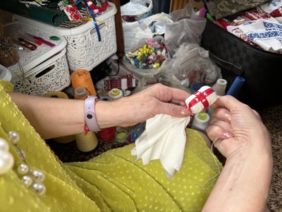 Створює мотанки та чекає коханого, який зник безвісти: історія майстрині з Кролевця Тамари Міщенко Створює мотанки та чекає коханого, який зник безвісти: історія майстрині з Кролевця Тамари Міщенко