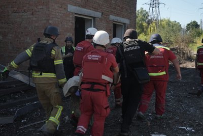 7 КАБів на Суми зранку: загинула людина, три людини постраждали 7 КАБів на Суми зранку: загинула людина, три людини постраждали