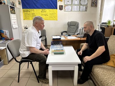 У 2-й міській лікарні Полтави працює фахівець із супроводу ветеранів: які послуги доступні У 2-й міській лікарні Полтави працює фахівець із супроводу ветеранів: які послуги доступні