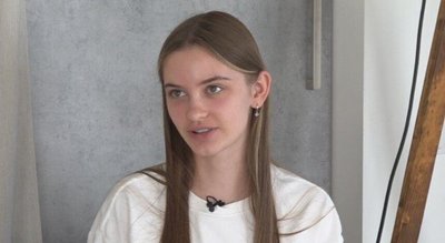 "Вирішила не чекати принца, а піти в материнство": Марина Радянська з Ірпеня про досвід соло-усиновлення "Вирішила не чекати принца, а піти в материнство": Марина Радянська з Ірпеня про досвід соло-усиновлення
