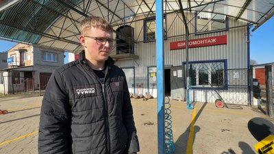 "Обережно, вибоїни!": у Луцьку водії скаржаться на стан доріг. Де стартував аварійний ремонт "Обережно, вибоїни!": у Луцьку водії скаржаться на стан доріг. Де стартував аварійний ремонт