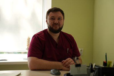 "Дуже широка галузь". Нейрохірург Костянтин Попсуйшапка про свою роботу