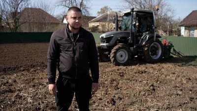 Посадити картоплю на Чернігівщині трактором: скільки коштує Посадити картоплю на Чернігівщині трактором: скільки коштує