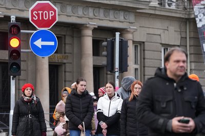Студенти в Сербії вимагають дострокових виборів і закликають усунути Вучича Студенти в Сербії вимагають дострокових виборів і закликають усунути Вучича