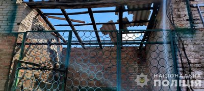 Поліція показала наслідки російської атаки на Сумщині Поліція показала наслідки російської атаки на Сумщині