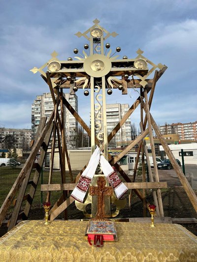У Житомирі на соборі Святого Василія Великого встановили купол У Житомирі на соборі Святого Василія Великого встановили купол