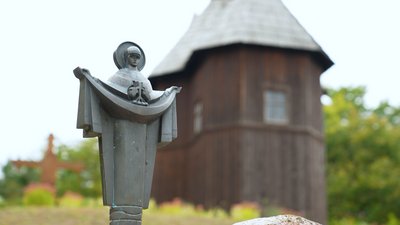 "Корабель спасіння": історія дерев'яного храму Покрови Пресвятої Богородиці на Черкащині "Корабель спасіння": історія дерев'яного храму Покрови Пресвятої Богородиці на Черкащині