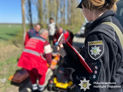 На Вінниччині рейсовий автобус злетів у кювет: травмувалися восьмеро людей, серед них дитина На Вінниччині рейсовий автобус злетів у кювет: травмувалися восьмеро людей, серед них дитина