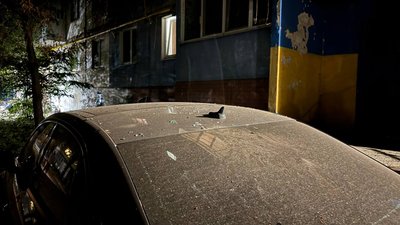 Російська армія атакувала дронами Кропивницький: пошкоджена багатоповерхівка, травмована жінка Російська армія атакувала дронами Кропивницький: пошкоджена багатоповерхівка, травмована жінка