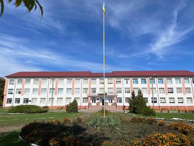 Ліцей у Старому Вовчинці Ліцей у Старому Вовчинці