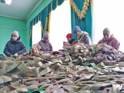 Чоловіки — на фронті, жінки — на заробітках: як живе прикордоння Волині Чоловіки — на фронті, жінки — на заробітках: як живе прикордоння Волині