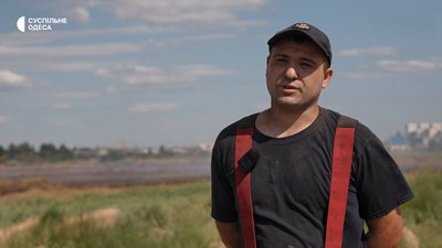Запах гару в Одесі: чому понад тиждень тліють поля зрошення та коли загасать пожежу Запах гару в Одесі: чому понад тиждень тліють поля зрошення та коли загасать пожежу
