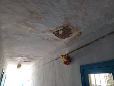"Підставляємо відра, тази": у будинку культури у селі Біологічне біля Полтави 20 років протікає дах